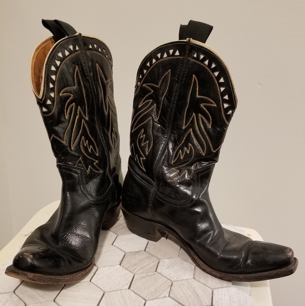 FRYE de Luxe vintage black leather cowboy boots